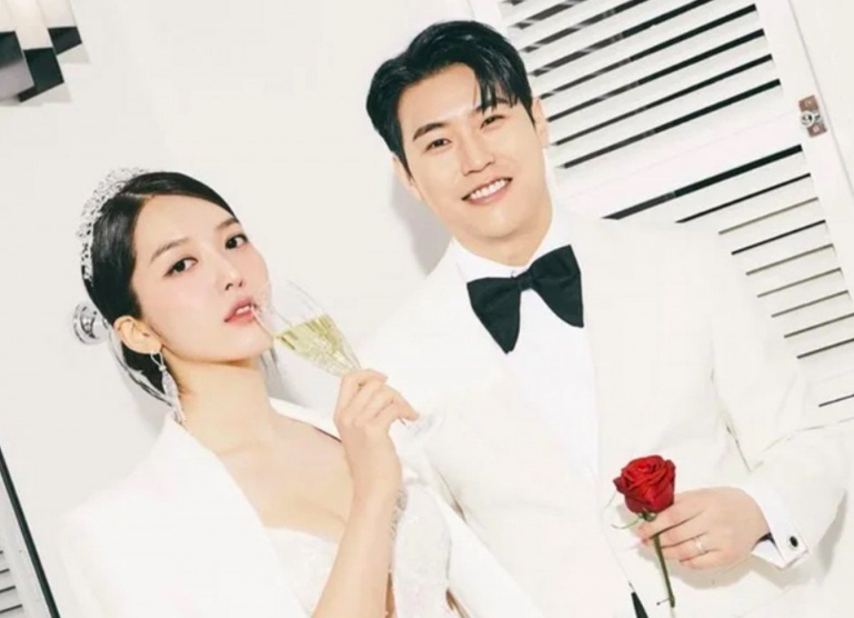 This contains an image of Dohwa Marriage Song Eui Hwan 
