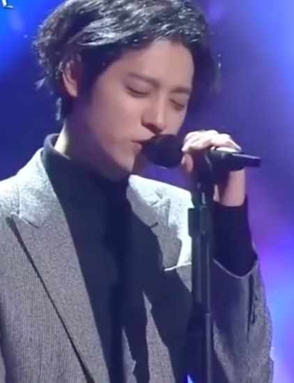 This contains an image of Jung Joon Young
