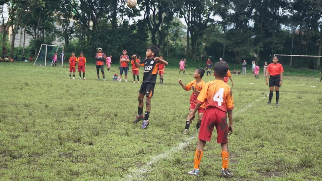 SSB Putra Dewa Malang, Sekolah Sepak Bola Malang