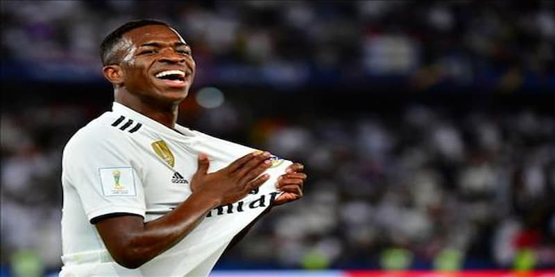 Vinicius Junior – Tiểu Sử và Hành Trình Sự Nghiệp Của Tài Năng Brazil