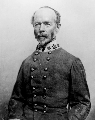 A person in military uniform

Description automatically generated