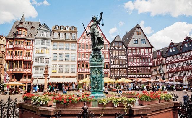 Quảng trường Romerberg – Trái tim của Frankfurt