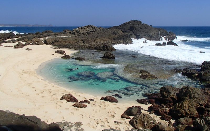 pantai terindah di indonesia