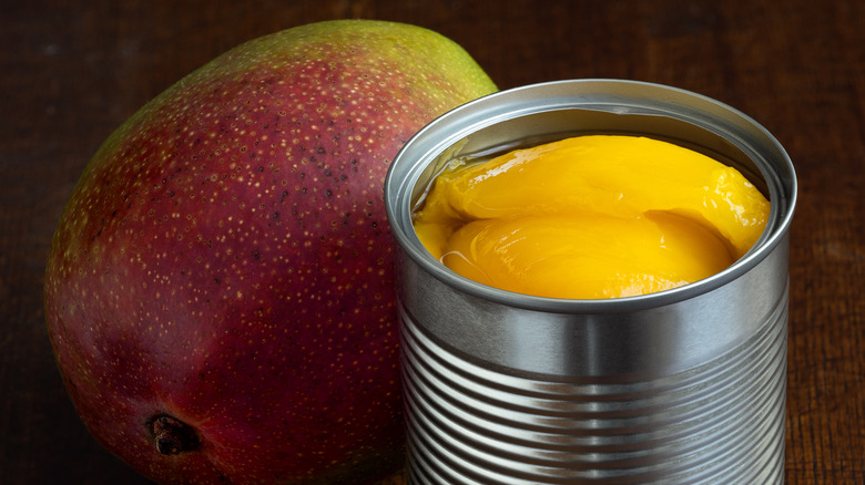 7 Canned Fruits To Buy And To Avoid