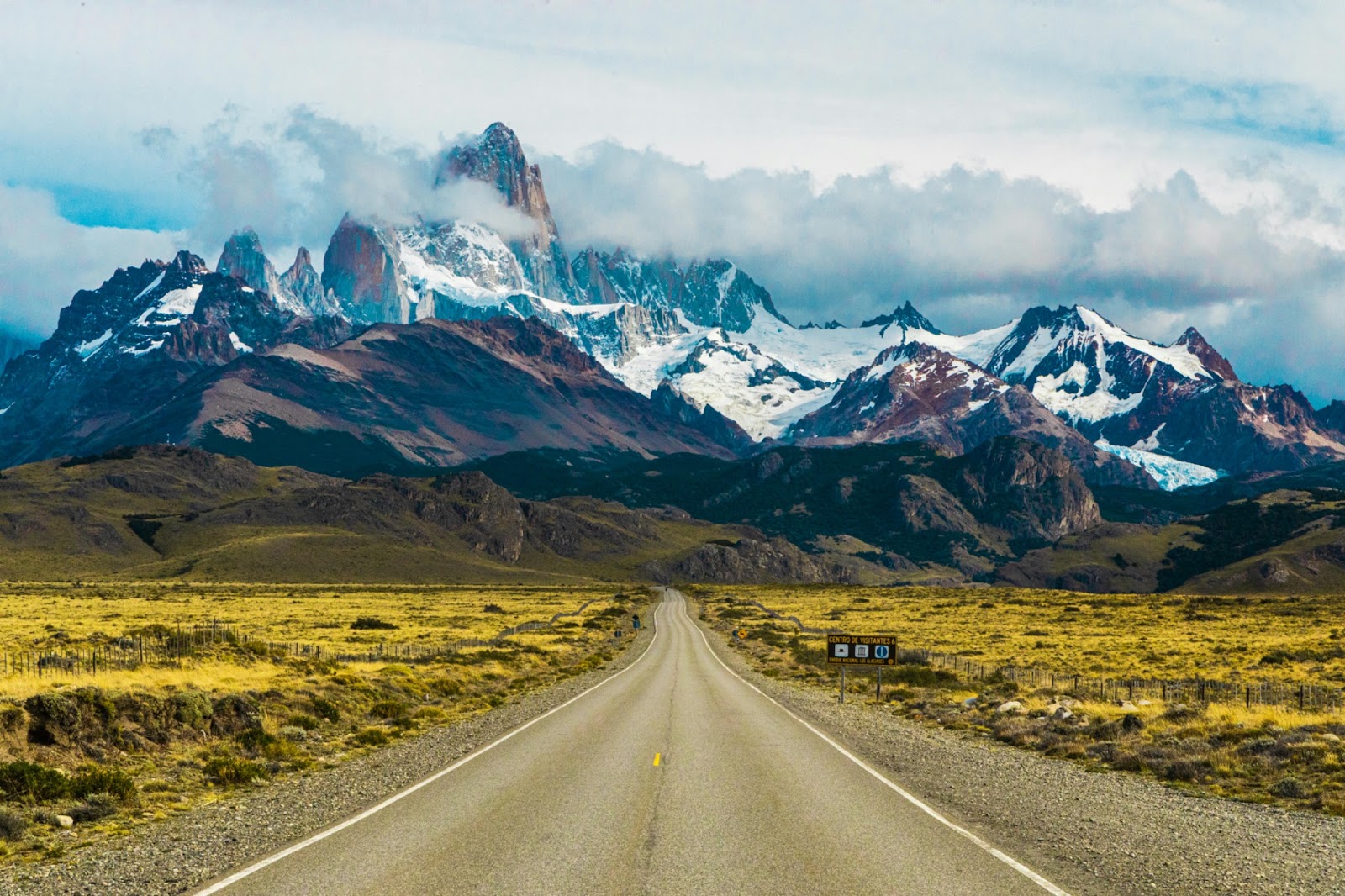 A picture of the mountains in Patagonia. Save up for it now with your Travel Savings Plan!