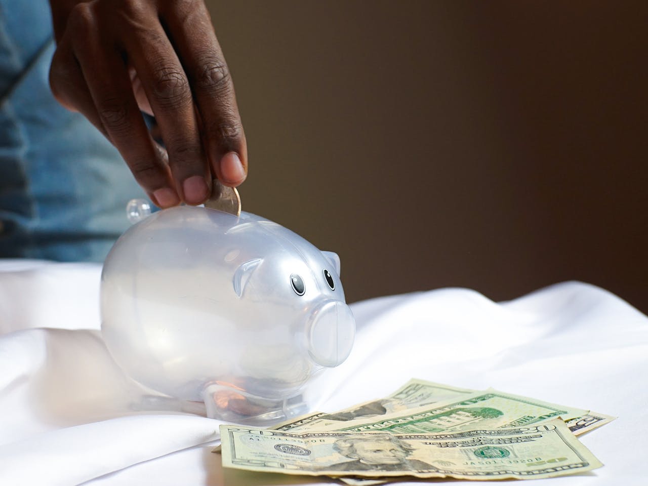 A piggybank saving representing the steps on how to manage cash flows effectively