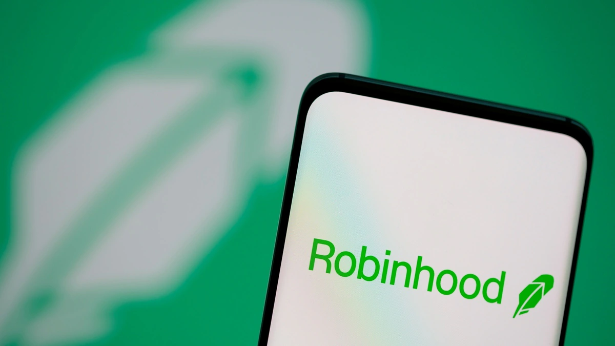 Robinhood - sàn giao dịch cổ chứng khoán cho cộng đồng phổ biến nhất khi đó đã tắt nút mua GME