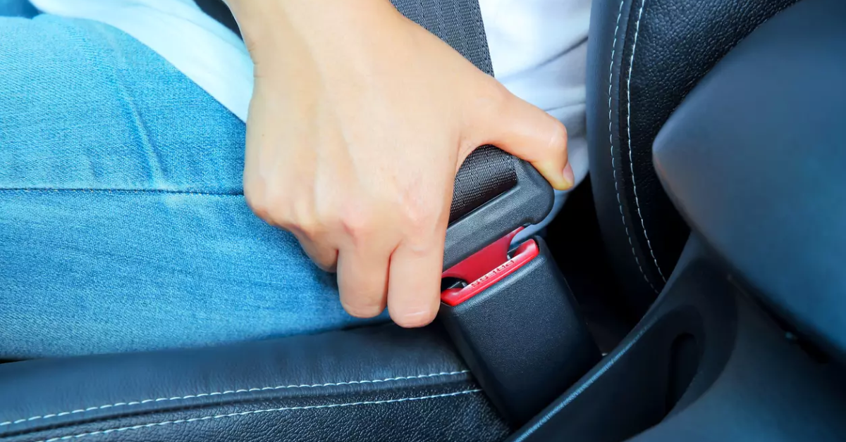 Unlock Locked Seat Belts After an Accident With MyAirbags