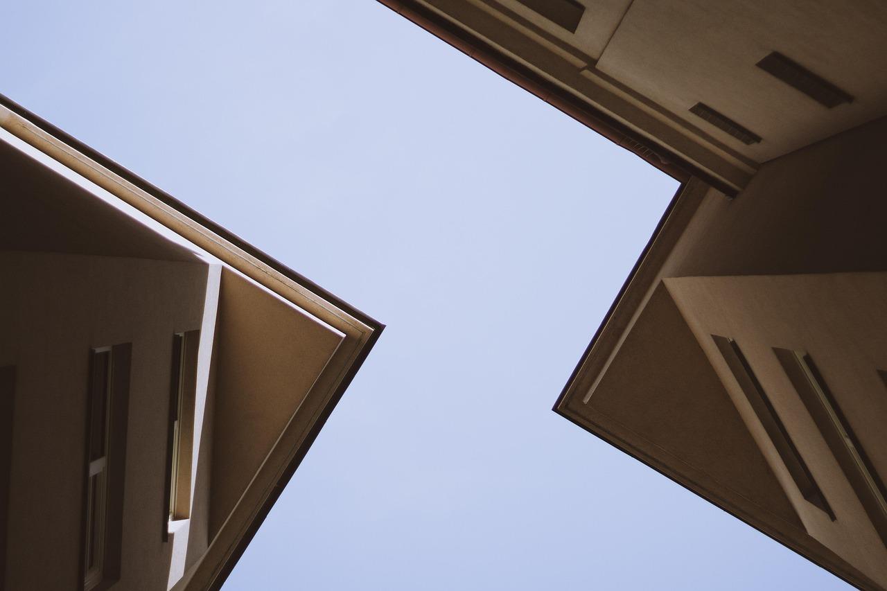 Free Roof Building photo and picture
