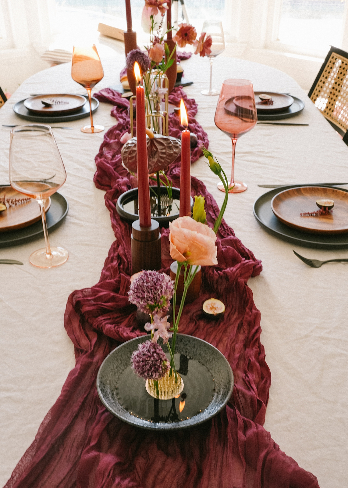 Mauve Fall Tablescape