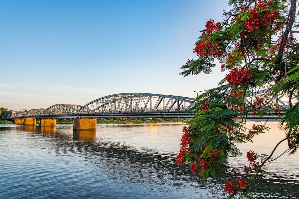 Great Things To Do And See in Hue, Vietnam | Dizzy Traveler