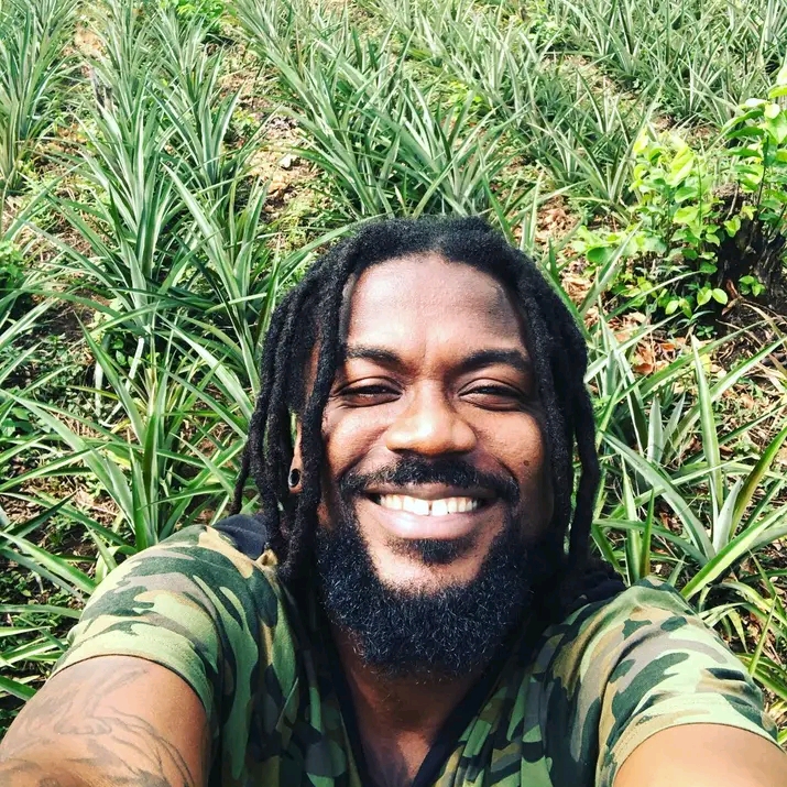 Samini photo 