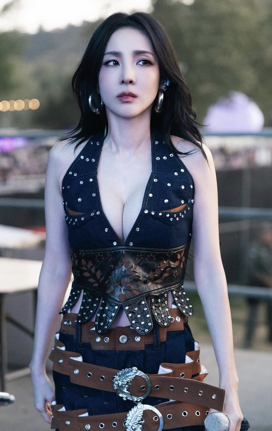 A picture of Sandara Park 