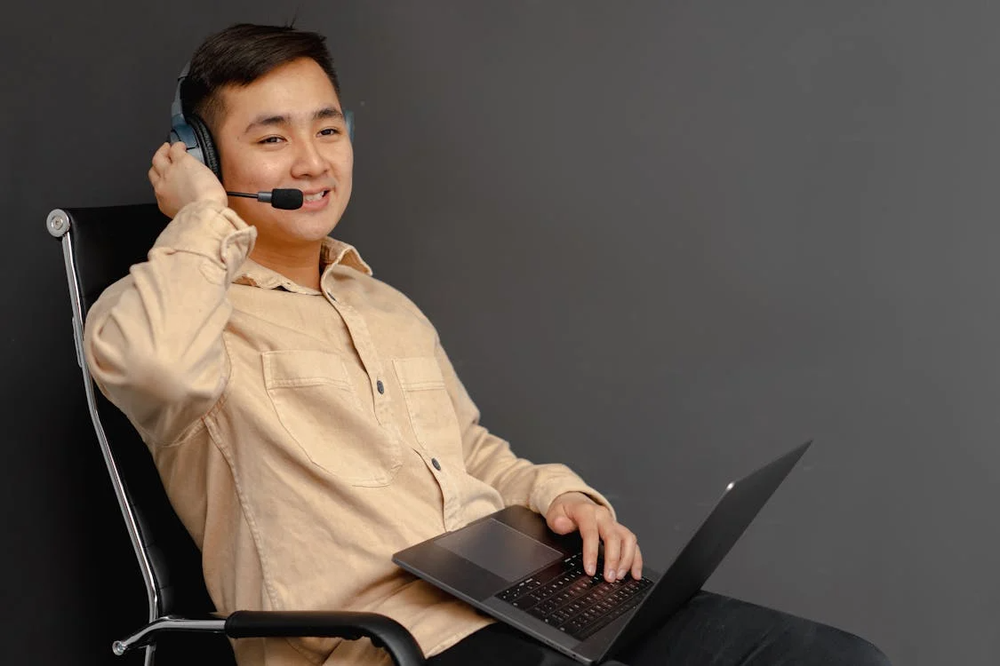 Is Hiring A Remote Virtual Assistant The Smartest Move For Scaling Your Ecommerce Business