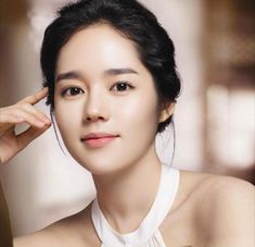 This contains an image of Han ga in