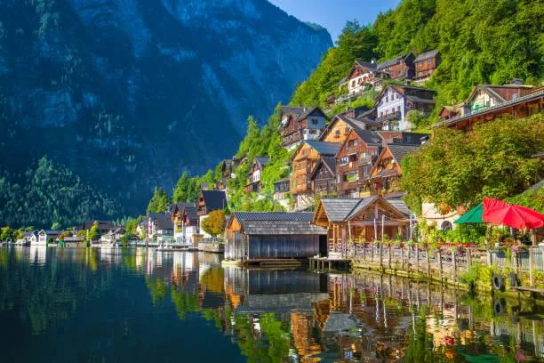 18 Reflective Lakes Surrounded by Majestic Peaks, reflective lakes, nature, forest, landscape, majestic peaks, mirror surface