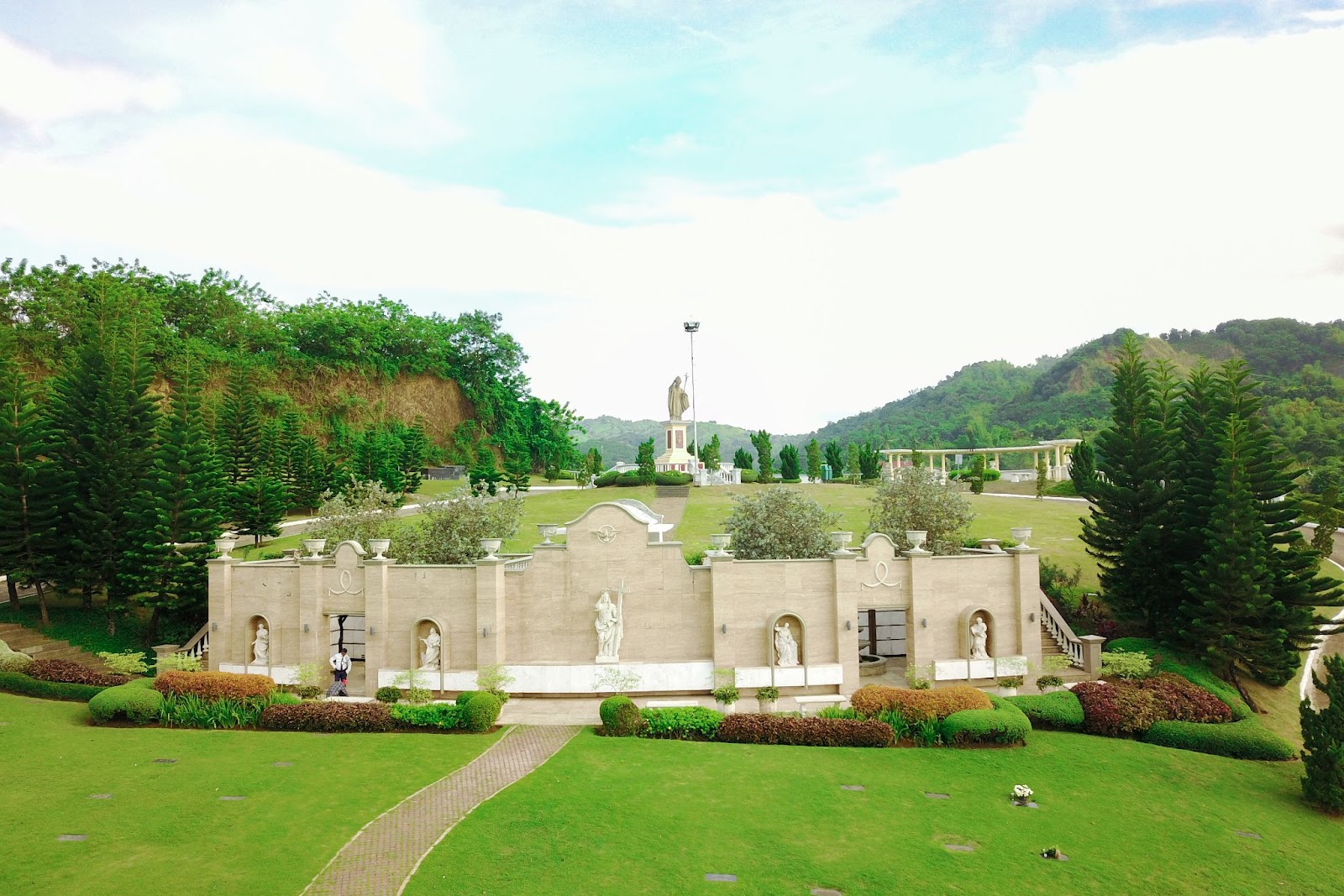 investing-in-high-end-memorial-parks-cebu