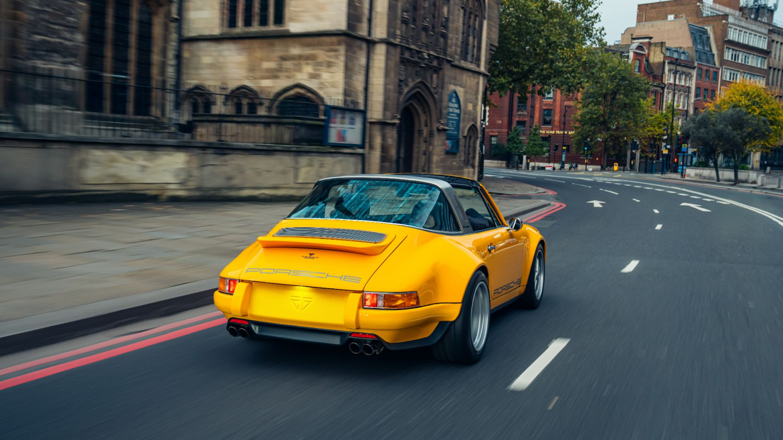 Porsche 911 Targa