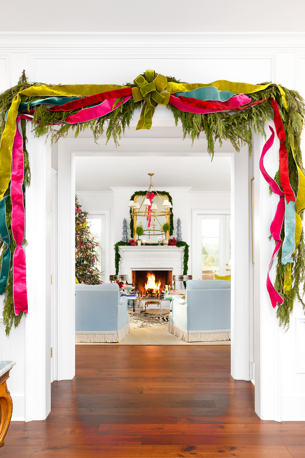 how to hang garland