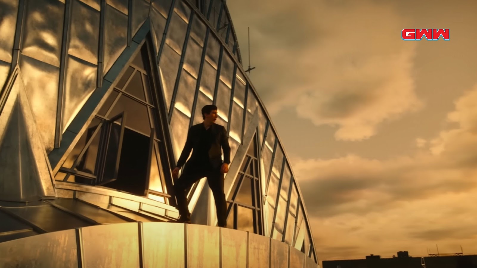 Megalopolis: Adam Driver on top of a building