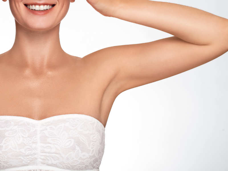 How to remove tan from underarms safely with skin tanning solutions and detan skincare products.