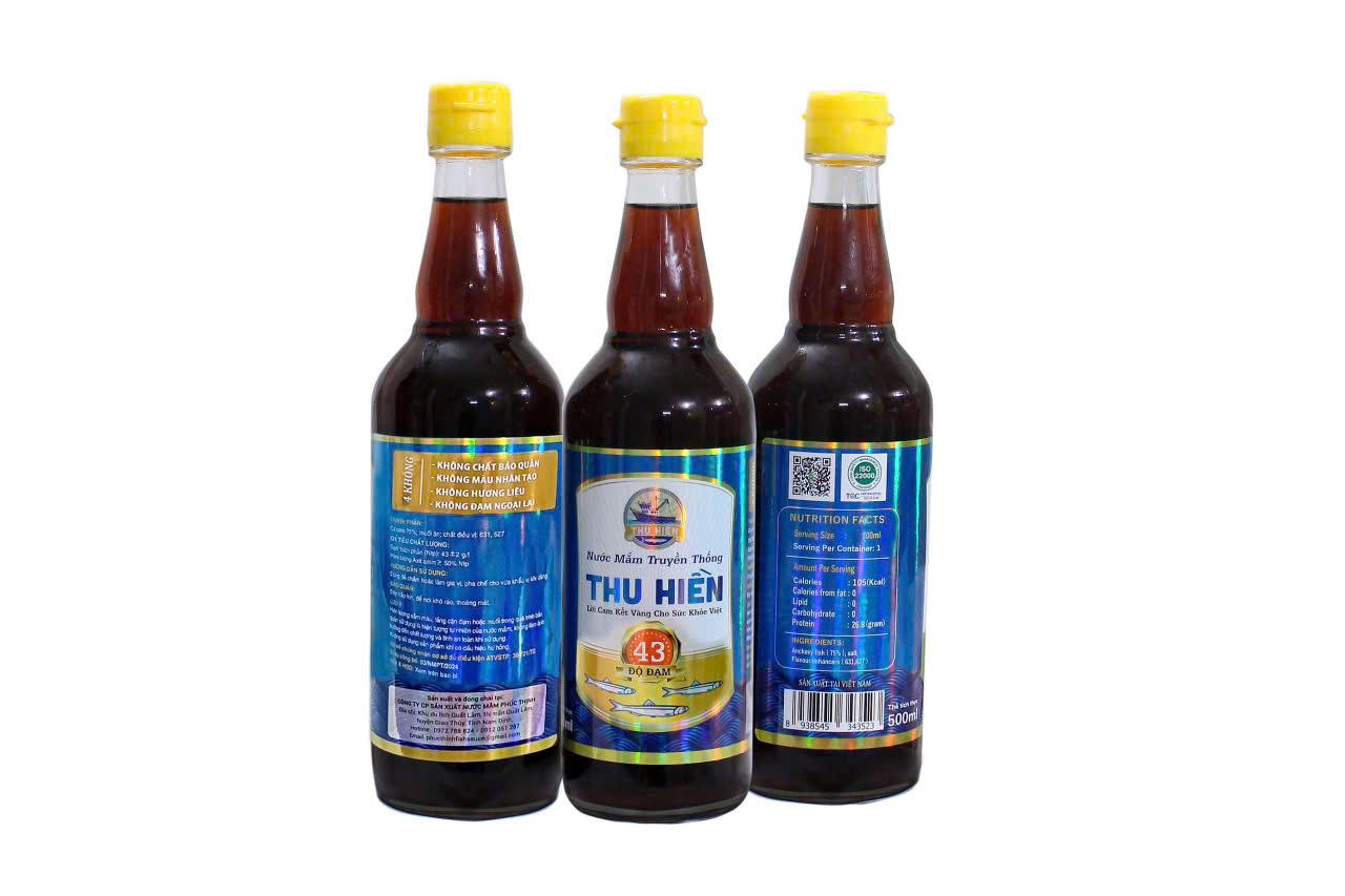 A group of bottles of liquidDescription automatically generated