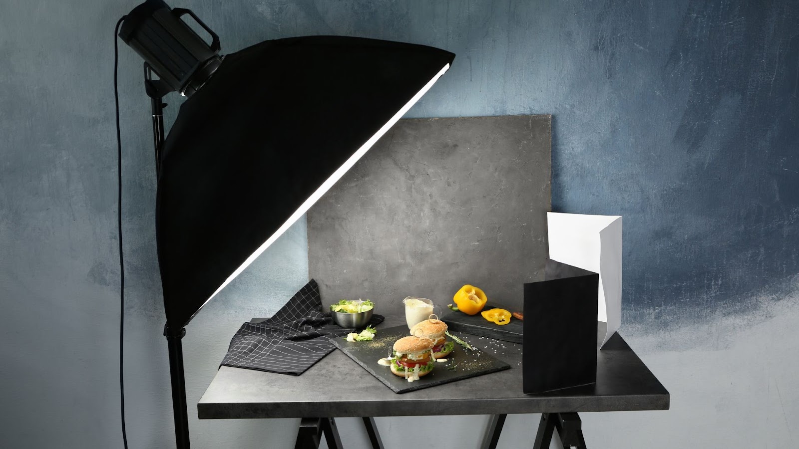 Studio Lighting Kits for Beginner Image 7