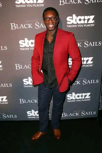 Hakeem Kae-Kazim Photo 