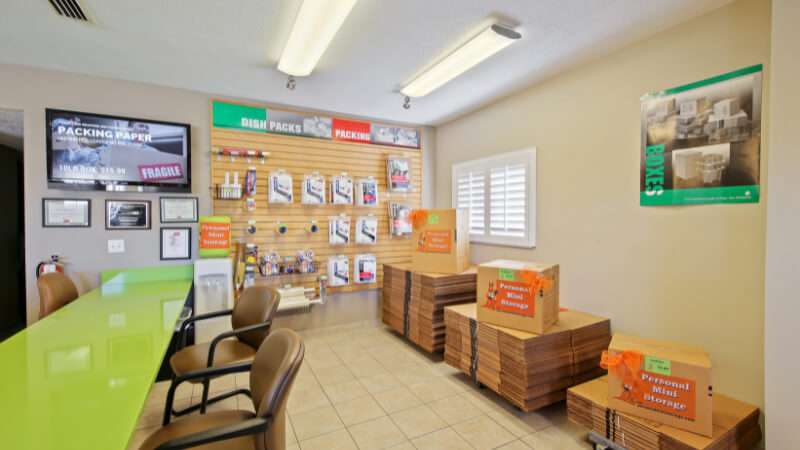 Personal Mini Storage front office in Mid-Florida, featuring one-stop shopping with moving boxes, packing supplies, U-Hauls, and best-in-class service.