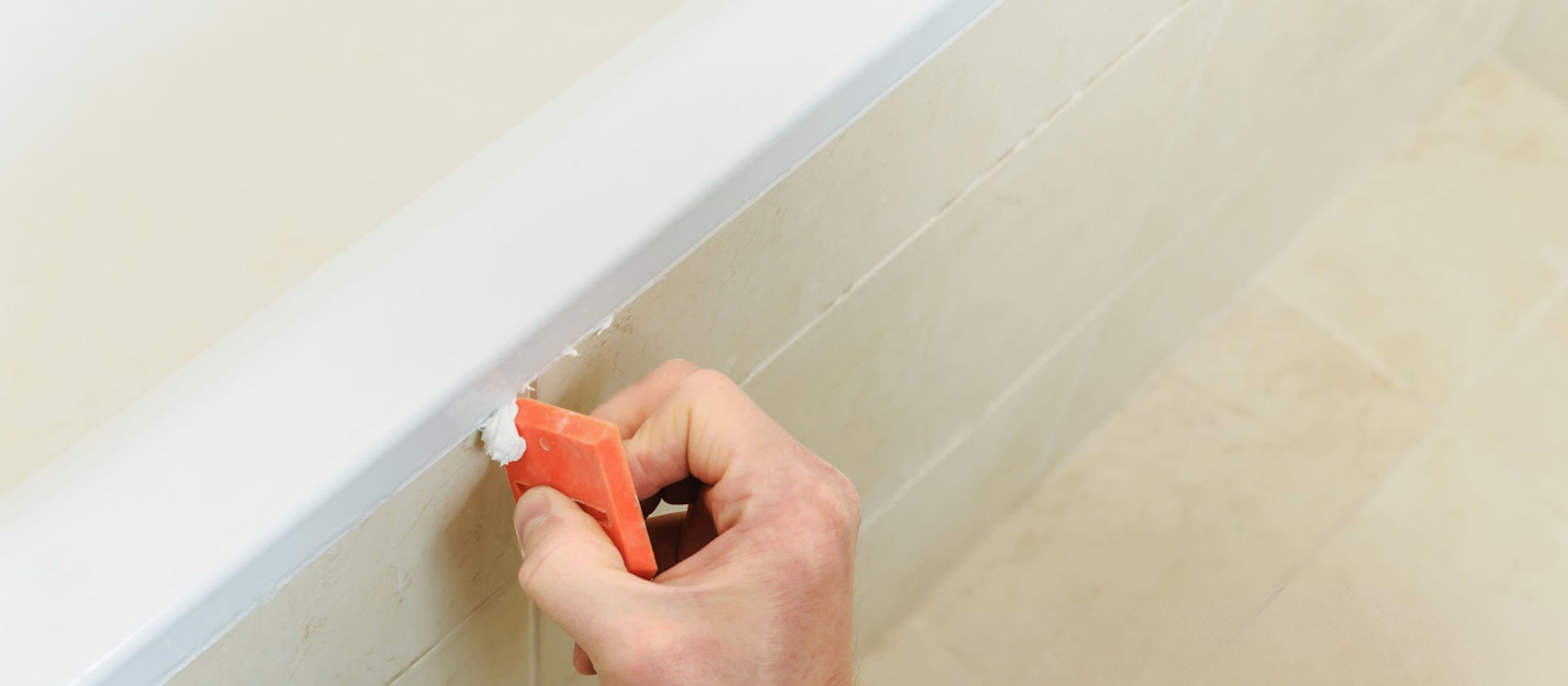 Common Bathroom Tile Grout Problems and How to Fix Them