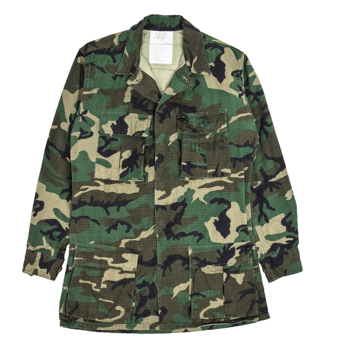 A military como field jacket with full sleeves and four front pockets designed to enhance your style