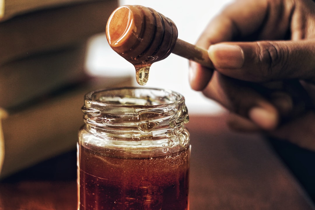 Immune support with honey