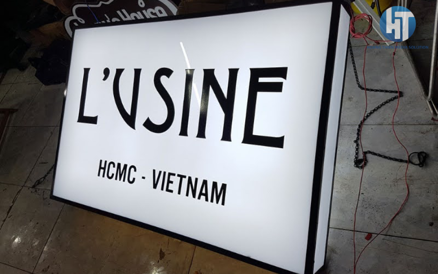 bảng hiệu quảng cáo