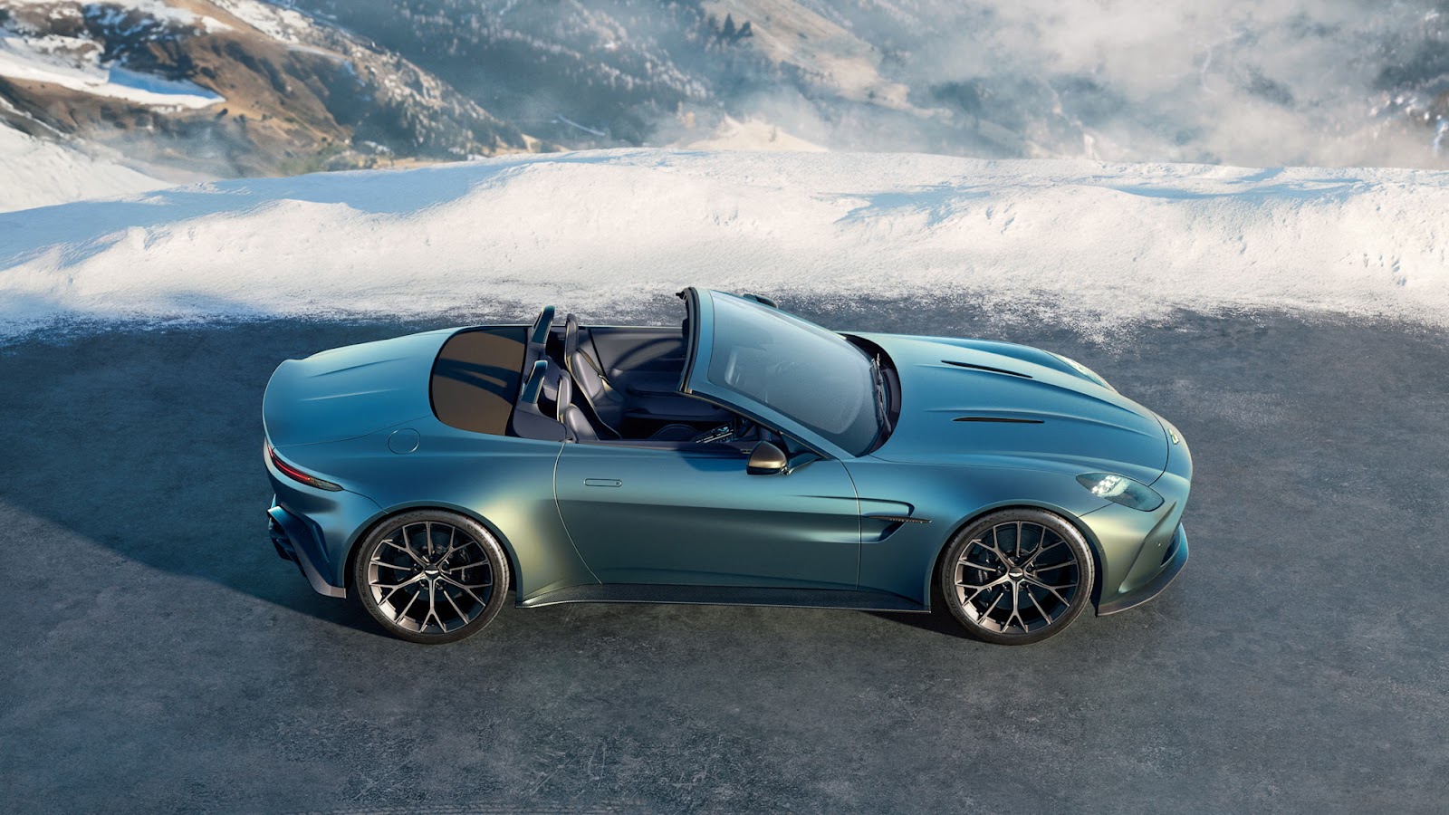 2025 Aston Martin Vantage Roadster