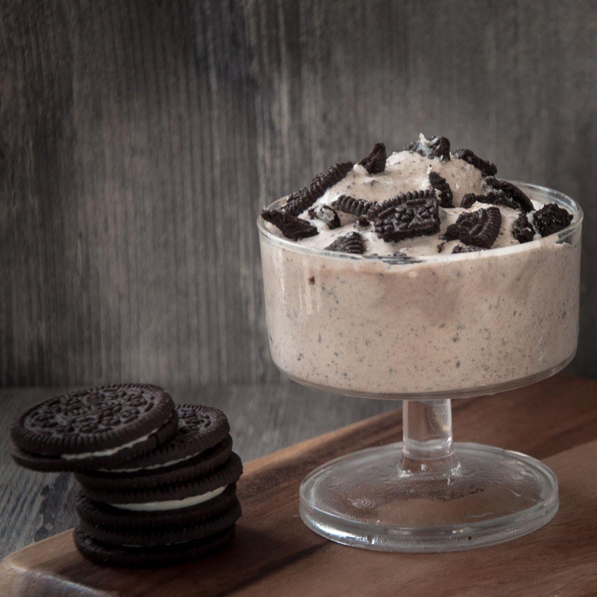 Homemade Oreo Ice Cream