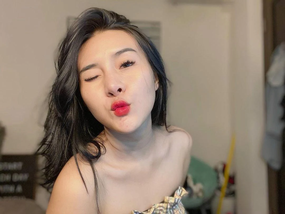Cewek Menggoda yang Membuatmu Tidak Bisa Berhenti Memikirkan, cewek menggoda, memikirkan terus, gadis panas