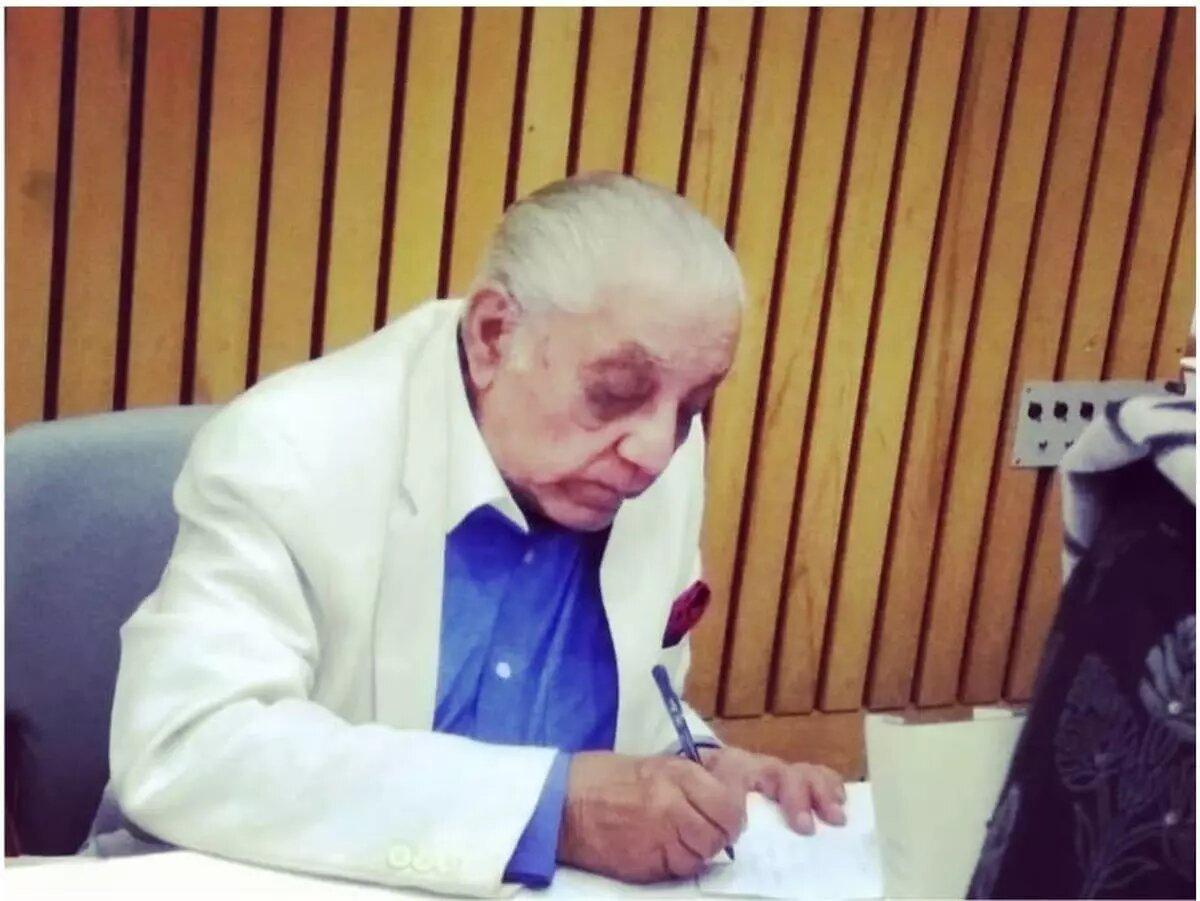 ஏ.ஜி.நூரானி அதிகாரத்துக்கு எதிரான துணிச்சல் குரல் - ஆர்.விஜயசங்கர் | A.G.Noorani is a brave voice against authority - Tribute to A.G.Noorani - https://bookday.in/