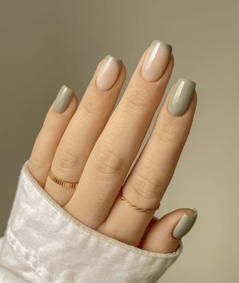 Fall nail colour for weddings! Check out these cute trendy fall nail colours perfect for brides planning a fall wedding!