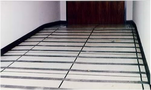 sàn nâng kỹ thuật văn phòng uy tín 