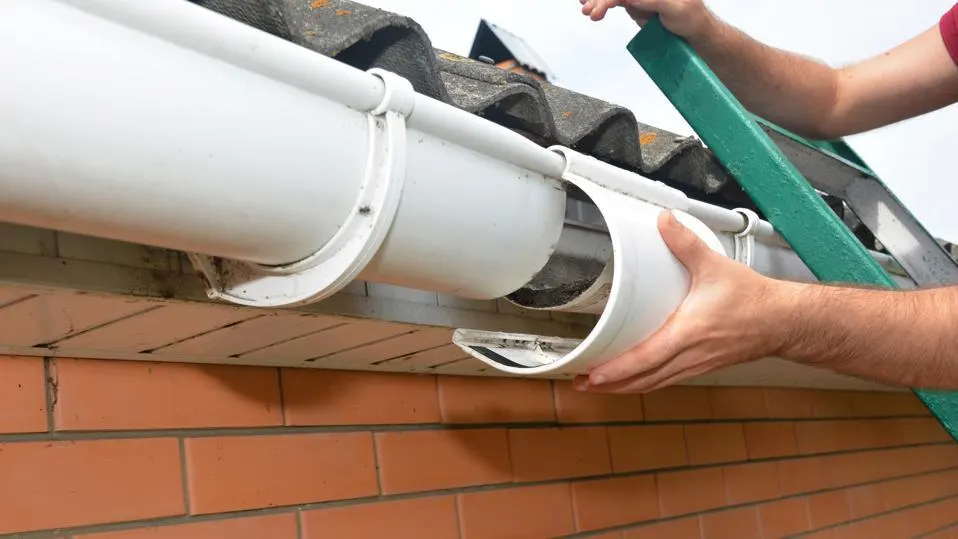 Essential Guide to Roof Gutter System Repair: Keeping Your Home Safe from Water Damage