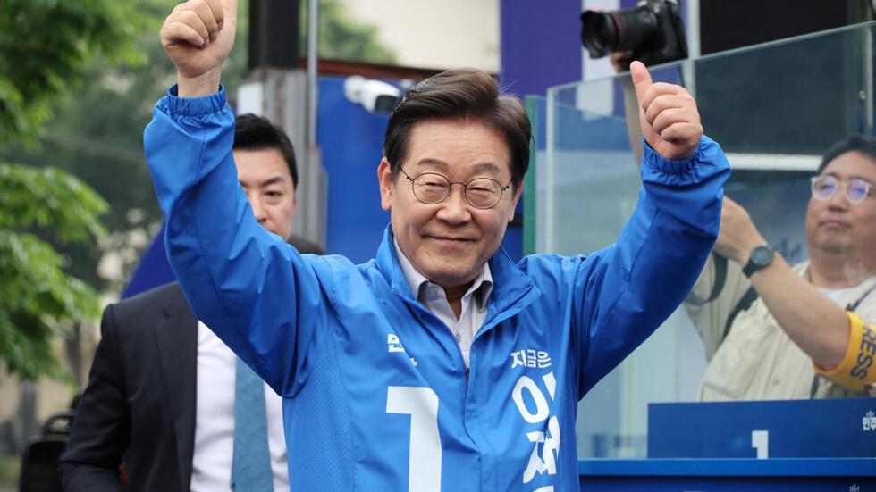 韩国共同民主党总统候选人李在明资料图片