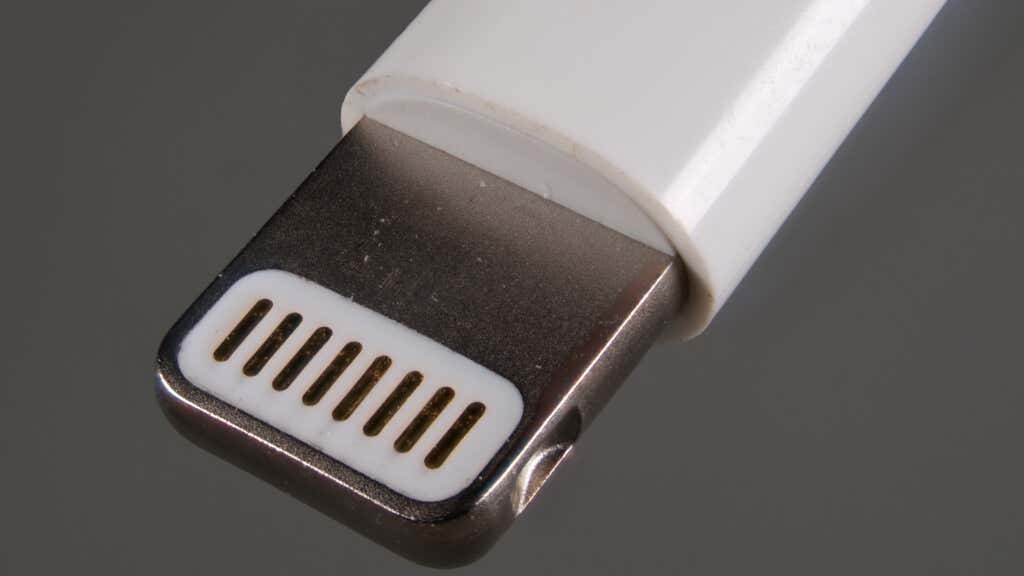 8 Reasons Why Your iPhone Charging Port Is Loose (And How to Fix) image 2