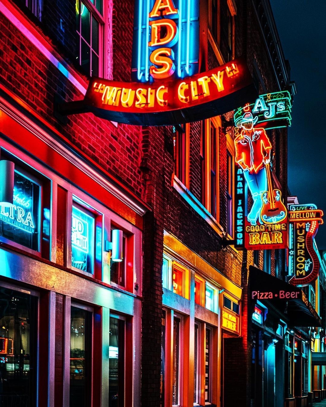Broadway Nashville