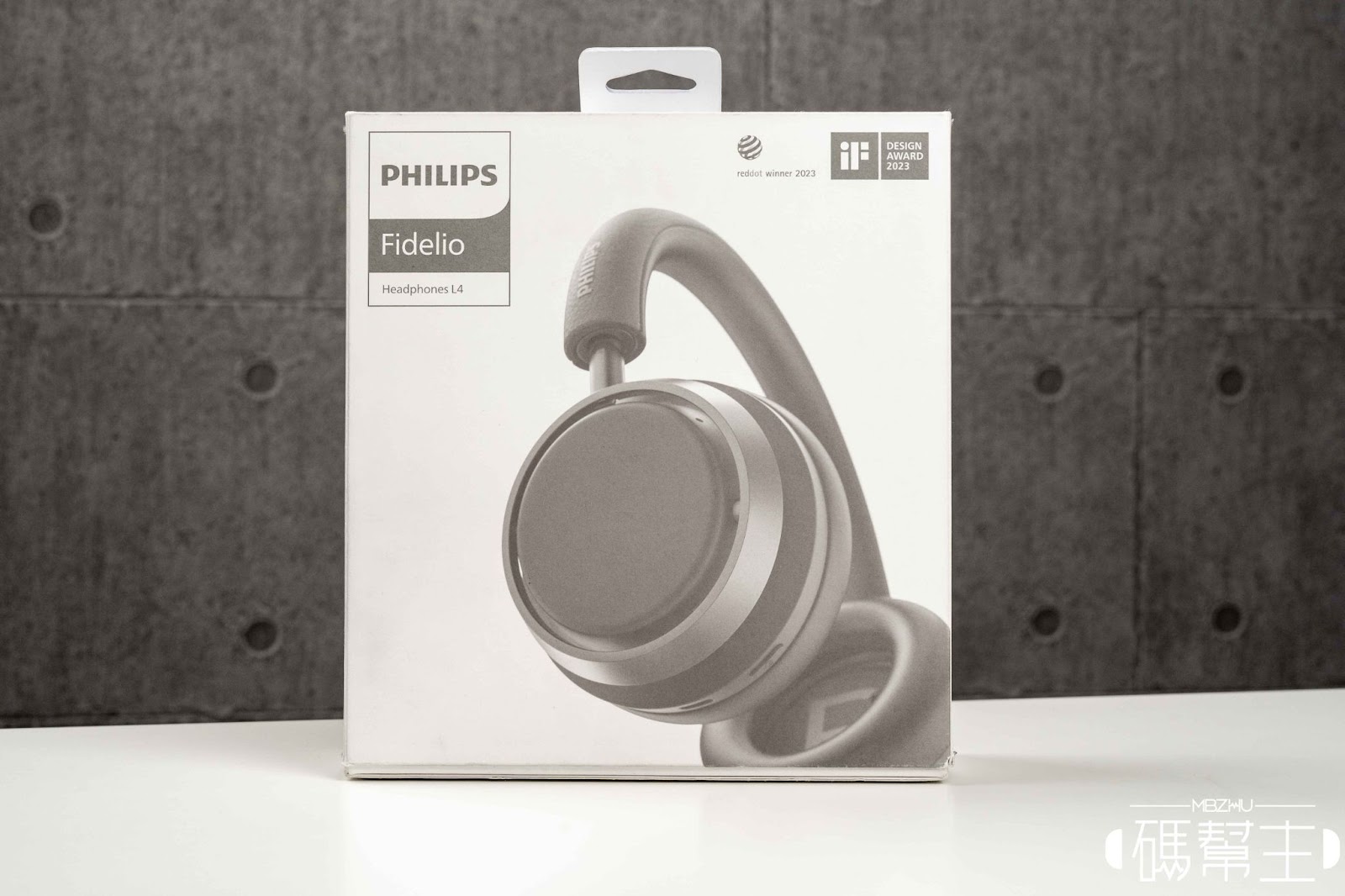 低調奢華設計x無損音質x強大降噪：Philips Fidelio L4 降噪藍牙耳罩式耳機開箱 1