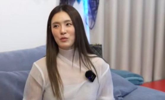 This contains an image of Kahi