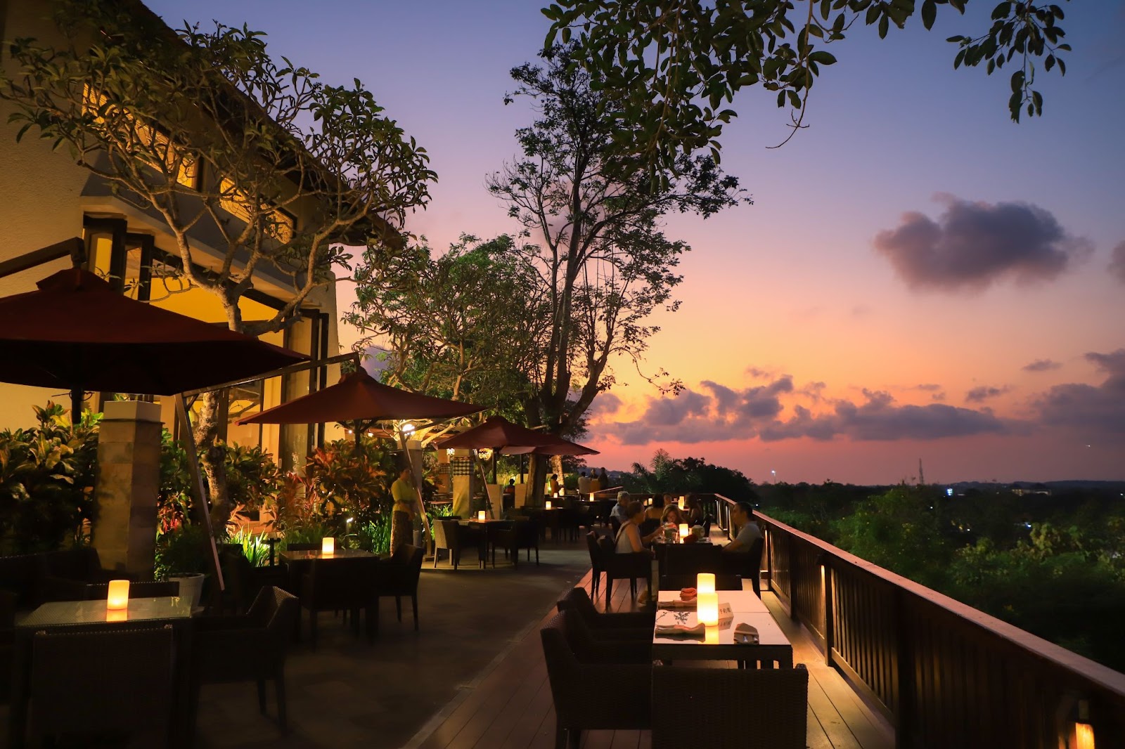 dinner jimbaran bali