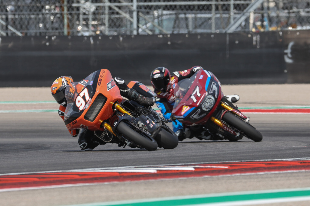 King of the Baggers Race Bikes Racing around the track