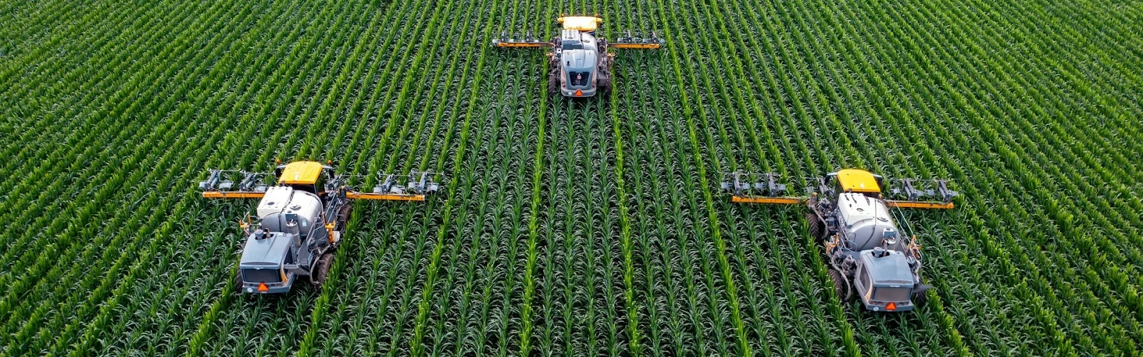 tractor farming in land