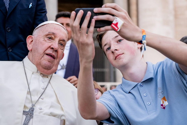 50.000 lễ sinh Châu  u gặp gỡ Đức Thánh Cha tại Vatican