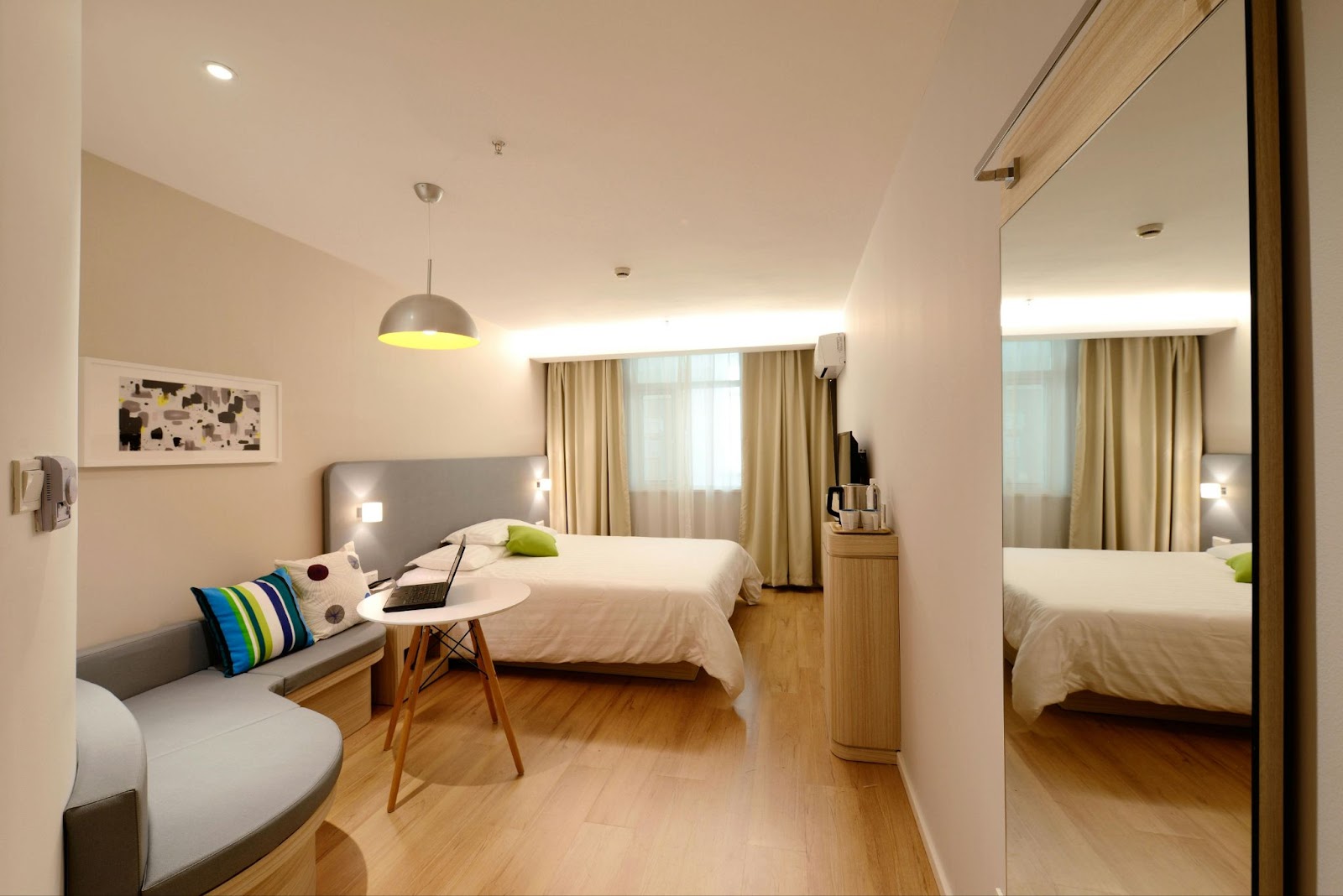 Dream Floors: Inspiring Bedroom Flooring Ideas for Every Style